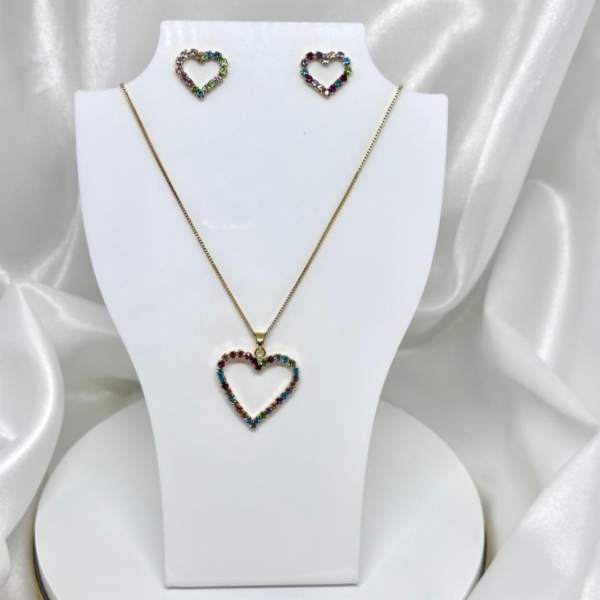Conjunto Coração Strass Colorido Dourado