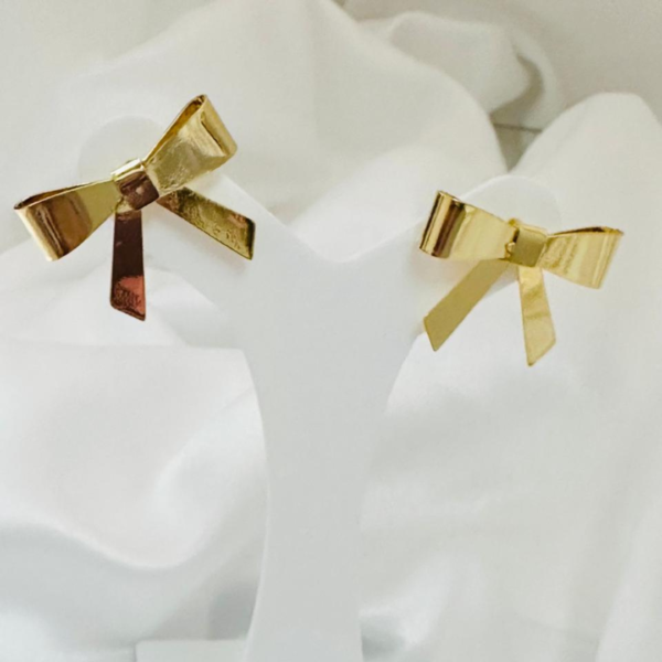 Brinco laço Style Dourado